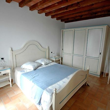 Villaggio Di Mezzo Ortano Rio Marina Ruang foto