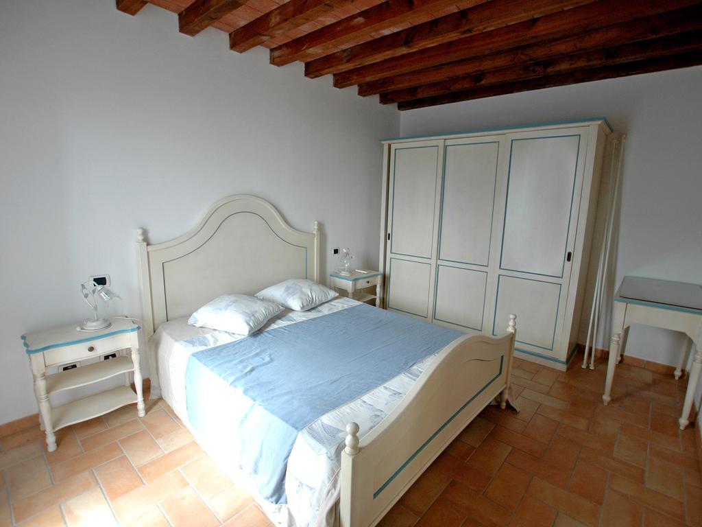 Villaggio Di Mezzo Ortano Rio Marina Ruang foto